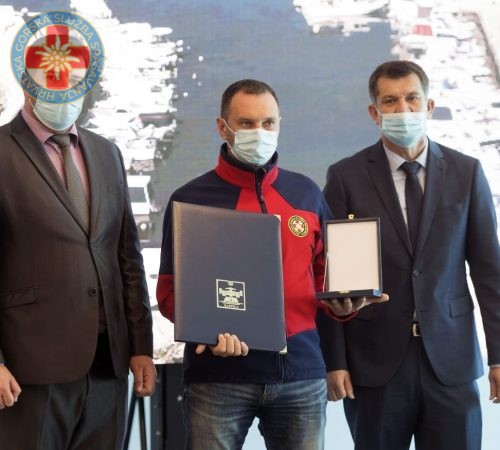 HGSS dodjela priznanja ispostavi Kaštela Split